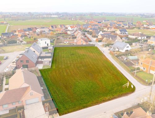                                         Terrain à bâtir à vendre à Oostrozebeke, € 222.000
