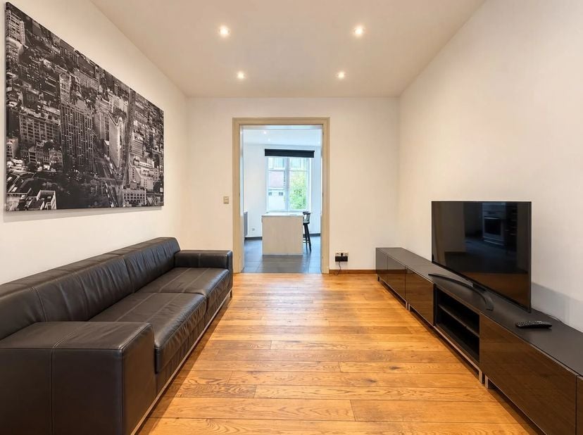 Appartement te huur in RUE DE LA CAMBRE 320,
                    1200 Sint-Lambrechts-Woluwe