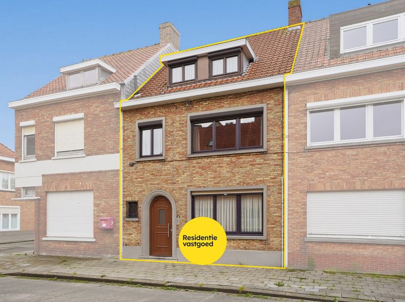 Maison à vendre
                    à 8000 Sint-Pieters
