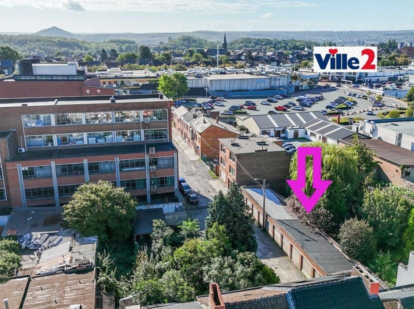 Garage te koop in ,
                    6000 Charleroi