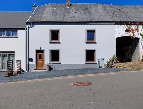                                         Maison à louer à Anlier, € 1.100
