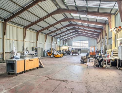                                         Opslagplaats te huur in Houthalen, € 1.050
