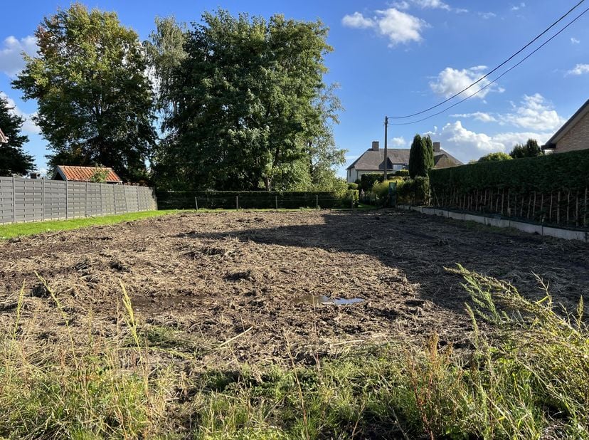 Terrain constructible à vendre à Wijer OB 6a12<br />
<br />
Terrain constructible pour maison individuelle 6a12 dans une rue calme de Wijer (Nieuwerke
