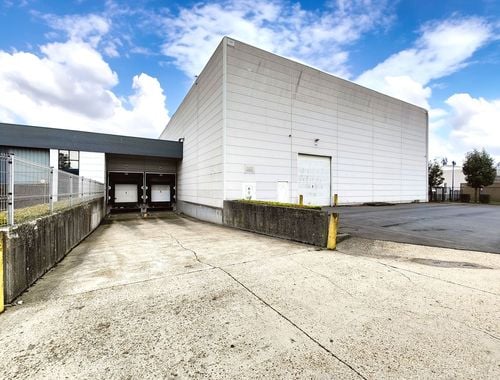                                         Bâtiment d’entreprise à louer à Oostende, € 16.771
