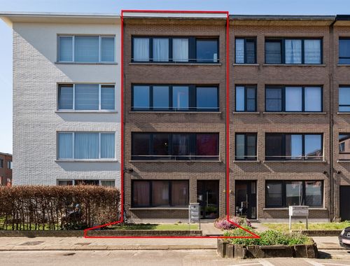                                         Immeuble d’appartements à vendre à Borsbeek, € 730.000
