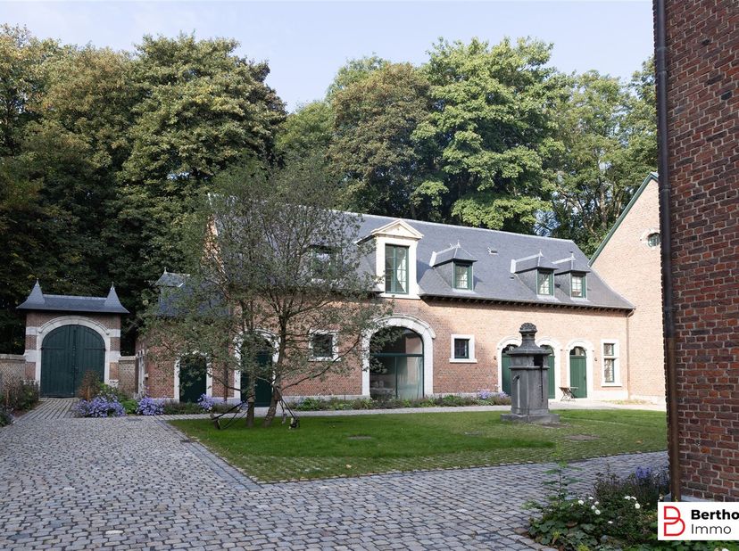 Découvrez la maison témoin du projet résidentiel exclusif De Pachthoeve, situé dans le cadre verdoyant du Parc Domaine 3 Fonteinen.<br />
Profitez du