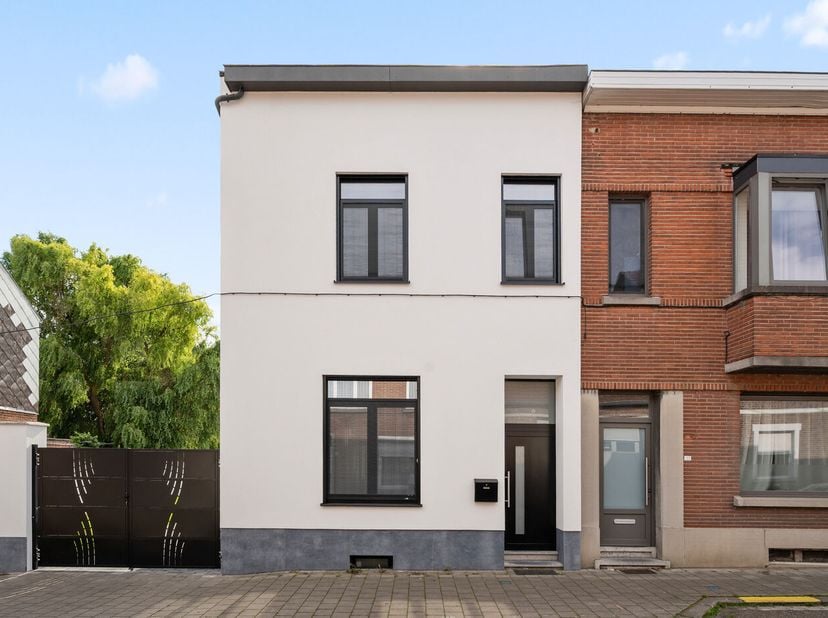 Huis te koop in Mulkstraat 120,
                    3300 Tienen