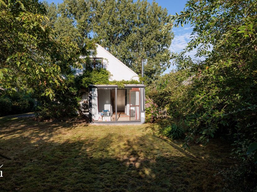 Huis te koop in Leegzakstraat 21,
                    9810 Nazareth