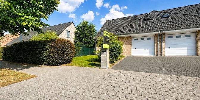 Huis te koop in 7700 Lowingen