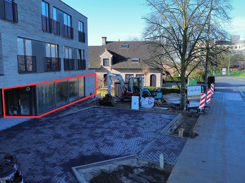 Bien professionnel à louer
                    à 9300 Aalst