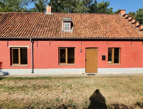                                         Arbeiderswoning te huur in Lembeke, € 800
