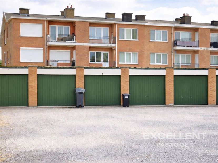 Garage te koop in Waterhoenlaan 94,
                    9032 Wondelgem
