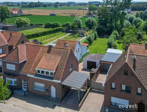                                         Woning te koop in Eernegem, € 269.000
