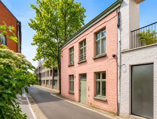                                         Appartementsgebouw te koop in Gent, € 700.000
