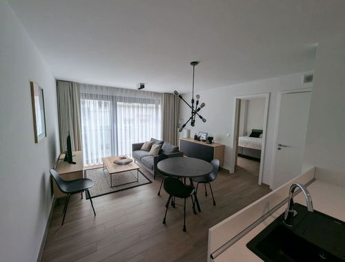                                         Appartement à vendre à Bruxelles, € 375.000
