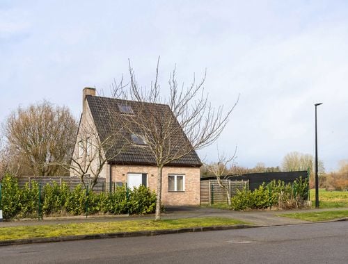                                         Villa à vendre à Renaix, € 335.000
