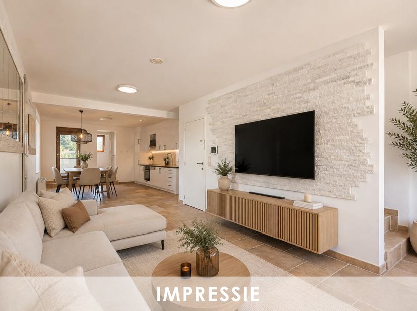 Op zoek naar een instapklaar duplexappartement met veel ruimte én staanplaats, natuurlijke lichtinval en een uitstekende ligging? Dan is dit verzorgde