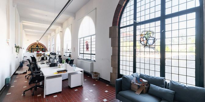 Bedrijfsvastgoed te huur in Sint-Wivinadreef 3, 1700 Dilbeek