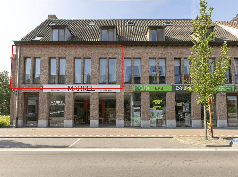 Appartement te koop in Antwerpsesteenweg  275 bus 14,
                    2390 Westmalle
