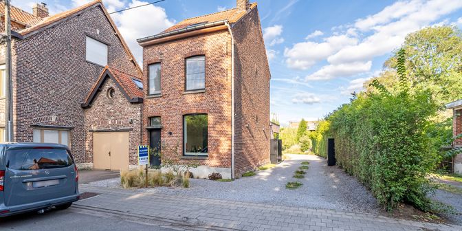 Huis te koop in 8530 Harelbeke