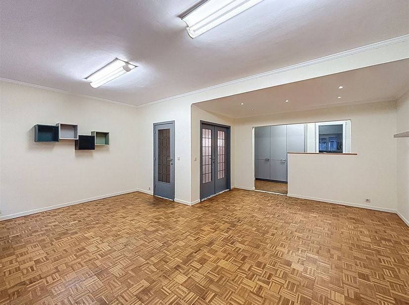 Wijk Plasky - 6-slaapkamer appartement van +/- 130 m² ideaal voor een flat-sharing in een van de meest dynamische wijken van Schaarbeek, gelegen op de