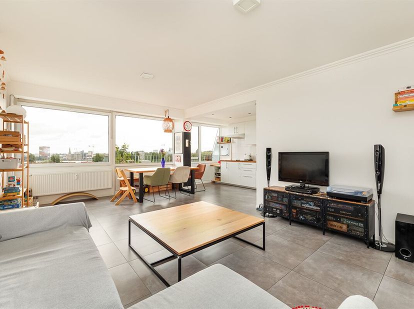 Appartement à vendre
                    à 2050 Antwerpen