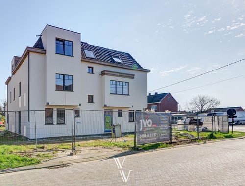                                         Appartement te koop in Zandhoven, € 385.000
