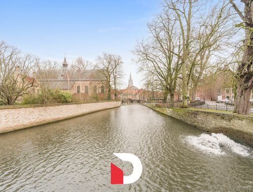                                         Maison de ville à vendre à Brugge, € 825.000
