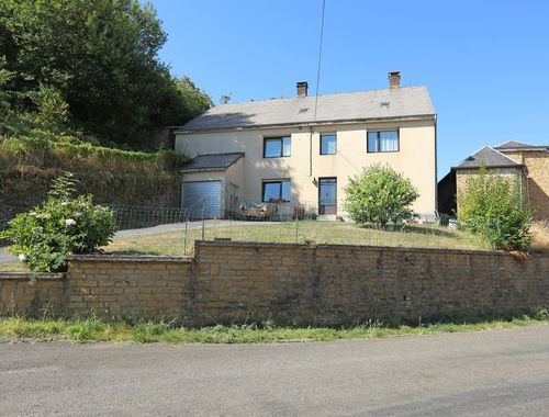                                         Woning te koop in Fontenoille, € 225.000
