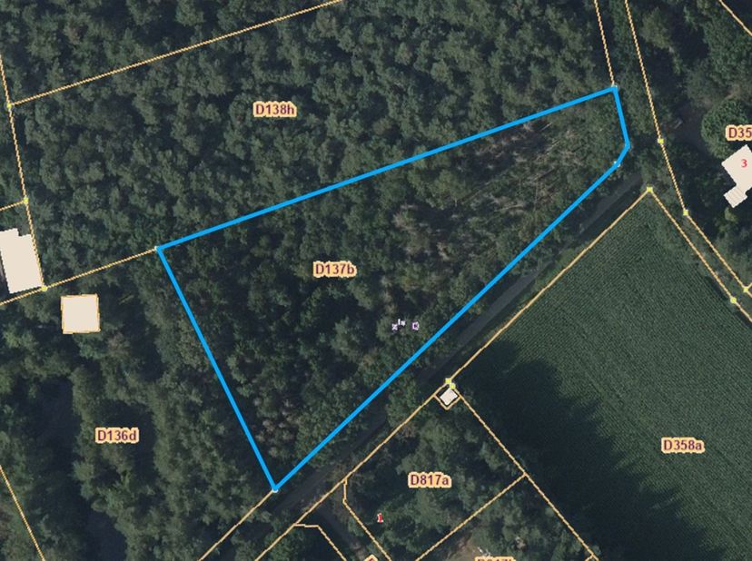 Terrain à vendre
                    à 2275 Gierle