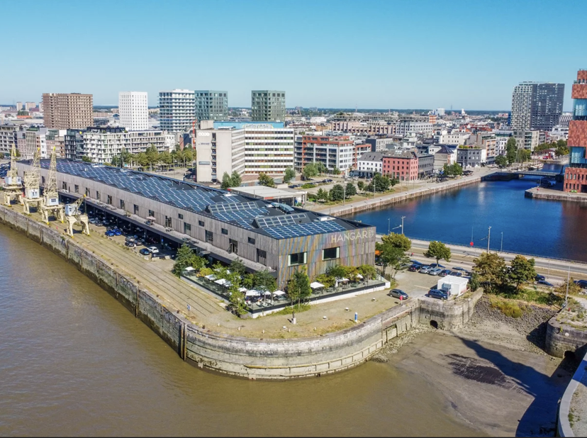 Bedrijfsvastgoed te huur in Rijnkaai 100,
                    2000 Antwerpen