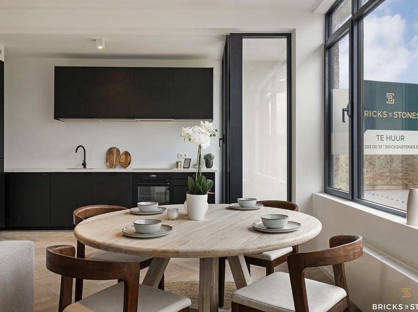 Appartement à louer
                    à 2020 Antwerpen