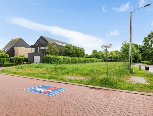                                         Grond te koop in Olen, € 160.000
