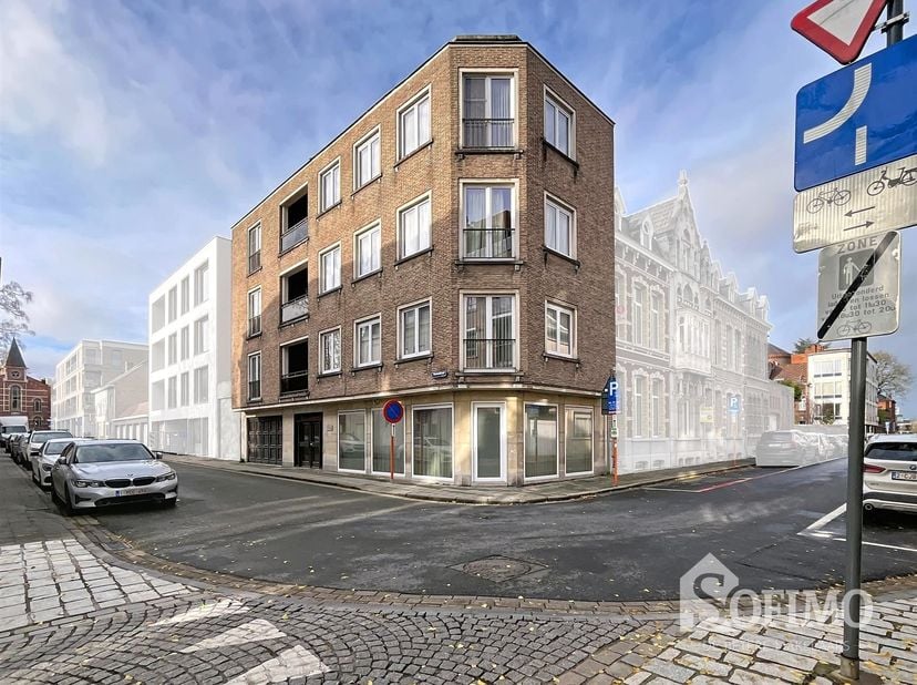 Unieke Investeringskans: Instapklaar Appartementencomplex in het Centrum van Roeselare!<br />
<br />
Dit instapklare appartementencomplex biedt niet
