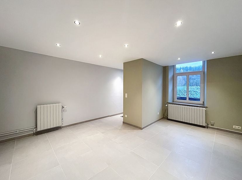 Huis te huur in Rue de la Gare 3,
                    5530 Yvoir