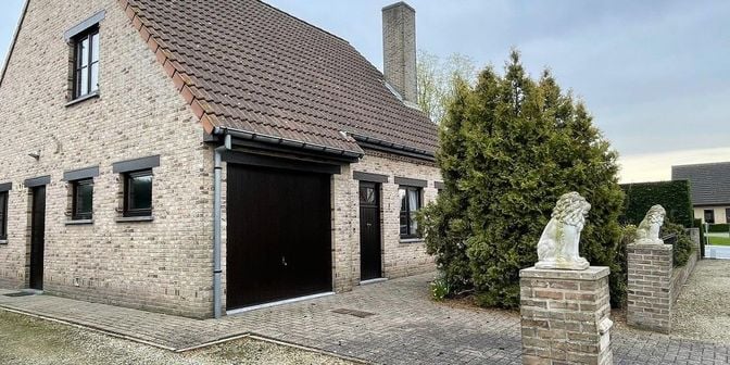 Maison à louer à Pol Vandorpestraat 1, 8210 Zedelgem