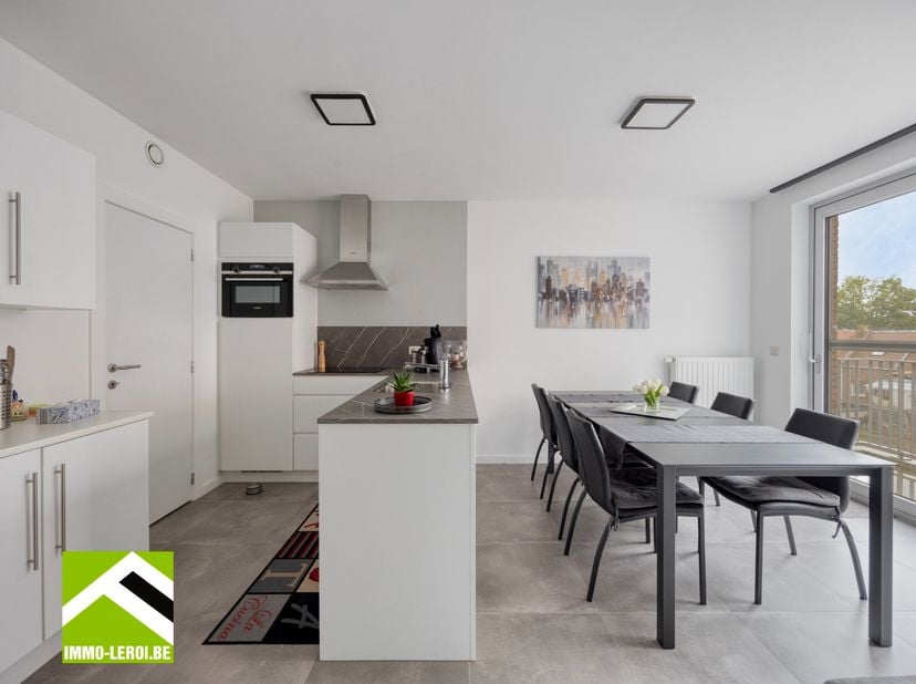 Appartement te koop in Maastrichtersteenweg 36,
                    3700 Tongeren