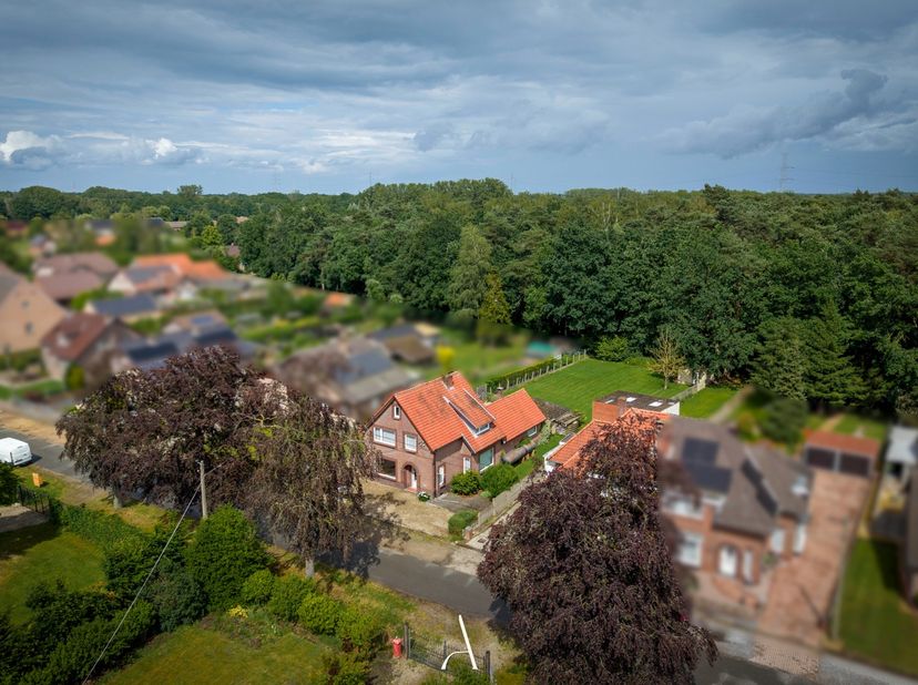 Huis te koop in Beukenlaan 41,
                    3680 Neeroeteren