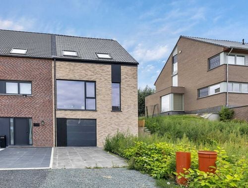                                         Woning te koop in Strijtem, € 424.000
