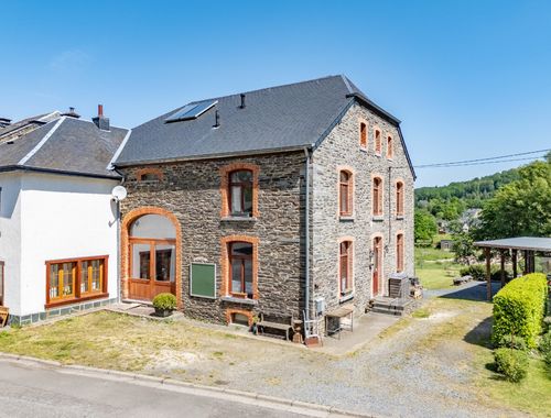                                         Eengezinswoning te koop in Herbeumont, € 385.000
