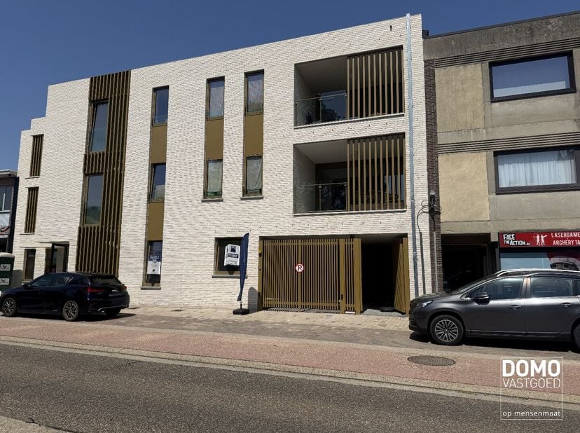 Appartement te koop
                    in 3510 Kermt
