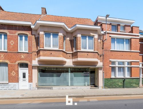                                         Maison à vendre à Eernegem, € 200.000
