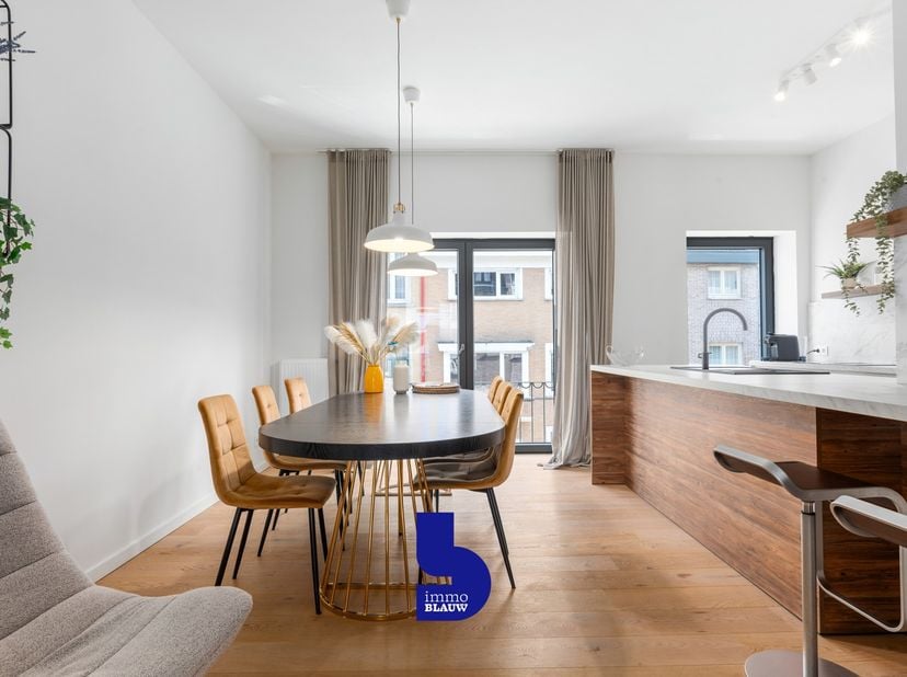 Appartement te koop in Edmond Laponstraat 22,
                    8400 Oostende