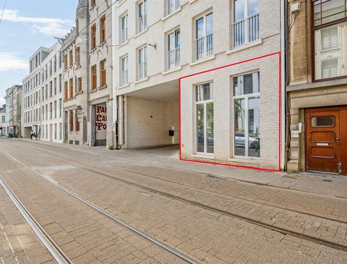                                         Commercieel Gebouw te koop in Antwerpen, € 239.000
