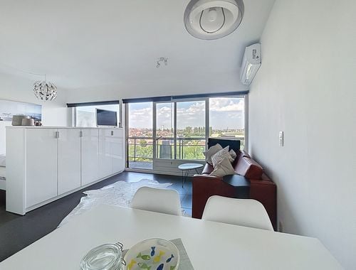                                         Studio à vendre à Duinbergen, € 199.000
