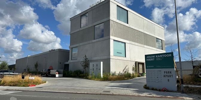 Bedrijfsvastgoed te koop in Bekaertstraat 8, 8550 Zwevegem