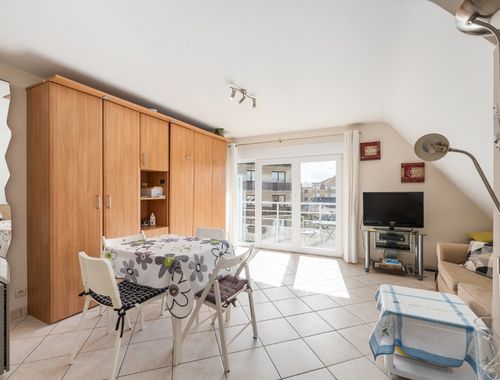                                         Studio met slaaphoek te koop in De Panne, € 135.000
