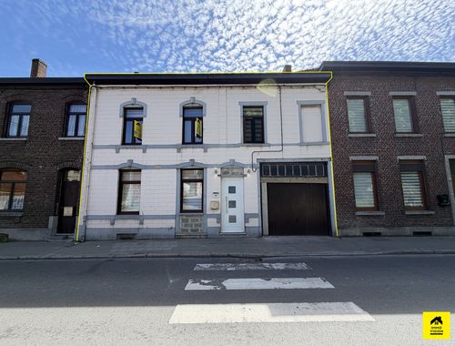                                         Eengezinswoning te koop in Monceau-sur-Sambre, € 225.000
