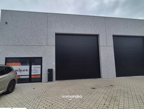                                         Opslagplaats te huur in Oeselgem, € 800
