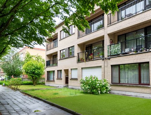                                         Appartement te huur in Wilrijk, € 990
